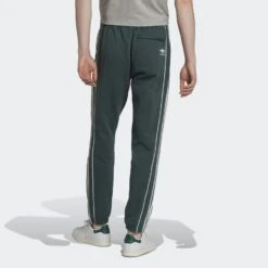 Adidas Originals Sweatpants Essentials Rekive - Mineral Green/White -Sports Clothing 3eeaf9ae7049