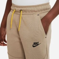 Nike Sweatpants NSW Tech Fleece - Khaki/Black Kids -Sports Clothing 42d97d6f9bc4