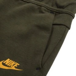 Nike Sweatpants NSW Tech Fleece - Rough Green/University Red Yellow Kids 12 Nike Sweatpants NSW Tech Fleece - Rough Green/University Red Yellow Kids -Sports Clothing 85c276036317