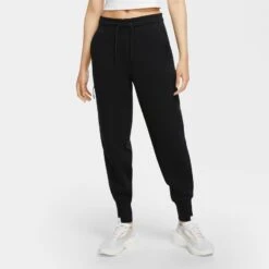 Nike Sweatpants NSW Tech Fleece - Black Woman