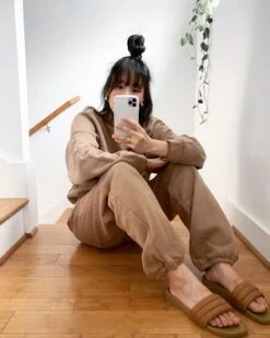 Atelier DelphineBeatrice Sweatshirt - Almond -Sports Clothing Atelier Delphine Beatrice Sweatshirt Almond 20210716002819