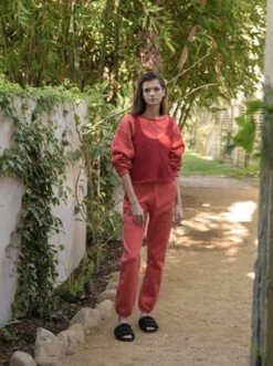 Atelier DelphineBeatrice Sweatshirt - Almond -Sports Clothing Atelier Delphine Beatrice Sweatshirt Almond 20210716002820