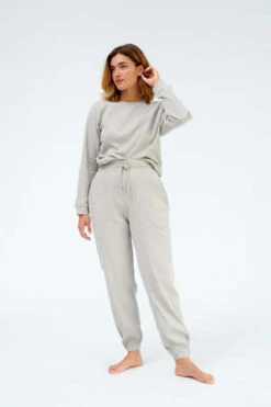 BaserangeBasic Sweatshirt - Grey Purple