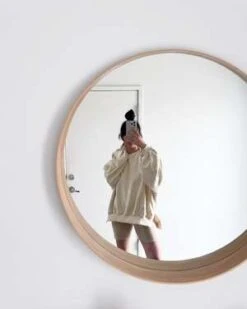 Korean AssemblyKarlie Sweatshirt - Cream 19 Korean AssemblyKarlie Sweatshirt - Cream -Sports Clothing Karlie Sweatshirt Cream 20231029215658 1