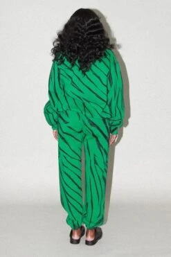 KkCoRoller Dye Crewneck Sweatshirt - Grass Roller Dye -Sports Clothing Roller Dye Crewneck Sweatshirt in Grass 20211022094957 3