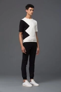 Carlos CamposShort Sleeve Sweatshirt - White/Black -Sports Clothing Short Sleeve Sweatshirt in White Black 20180413205526 1