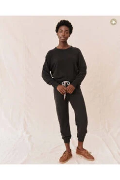 The Great.The College Sweatshirt - Almost Black -Sports Clothing The College Sweatshirt Almost Black 20230903014505 1