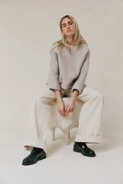 NymåneTogether Sweatshirt - Cream/Grey -Sports Clothing Together Sweatshirt Cream Grey 20231008201611 1