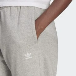 Adidas Originals Sweatpants Adicolor Essentials Fleece - Medium Grey Heather Woman 10 Adidas Originals Sweatpants Adicolor Essentials Fleece - Medium Grey Heather Woman -Sports Clothing c6a2508149dc