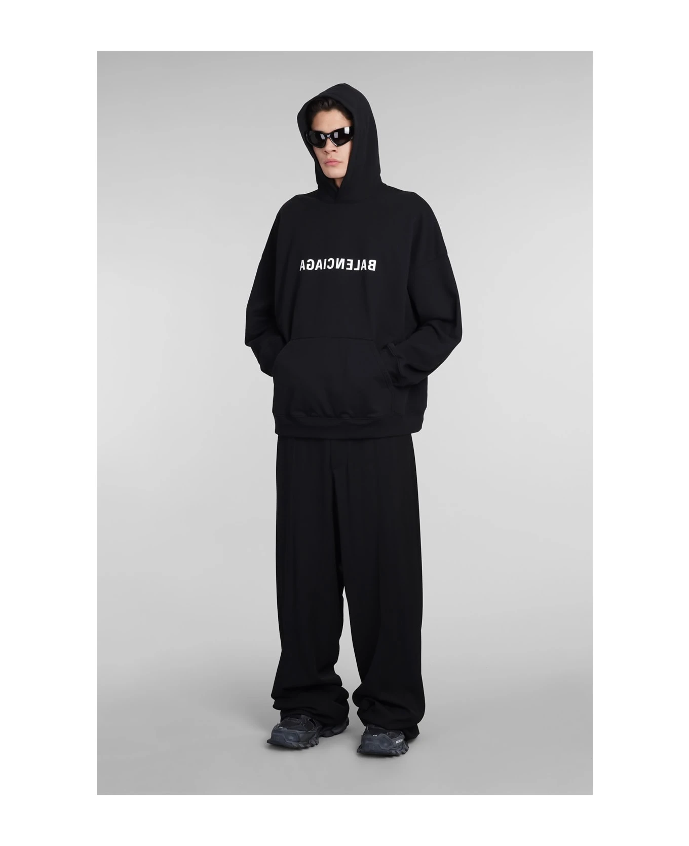 Balenciaga Sweatshirt In Black Cotton 4 Balenciaga Sweatshirt In Black Cotton - Image 2
