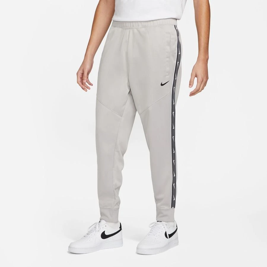 Nike Sweatpants NSW Repeat - Iron Grey/Black 3 Nike Sweatpants NSW Repeat - Iron Grey/Black