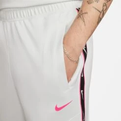 Nike Sweatpants NSW Repeat - Summit White/Hyper Pink -Sports Clothing dea57ae9dcc0